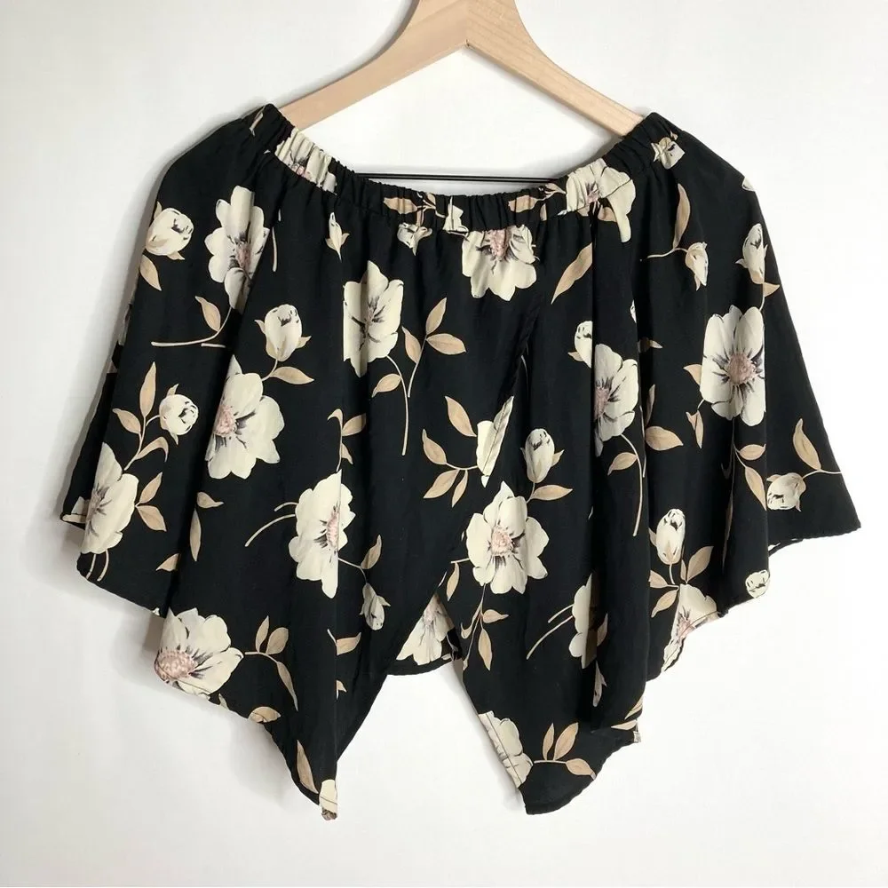 Lulus Cropped Cropped Cape Draped Blouse Size Small Black Tan Floral Split Back